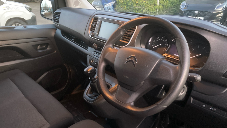 Citroen Dispatch M Diesel 1400 2.0 BlueHDi 145 Van Enterprise Edition